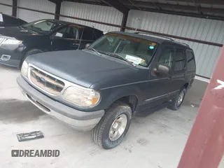 1998 Ford Explorer XL z VIN 1FMZU34X8WUC69252, wystawiony jako IAAI lot #42308913 z przebiegiem 140 858 mil mil oraz . Historia ofert i sprzedaży dostępna na DreamBid. Obrazek 2.