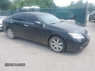 2007 Lexus ES 330 z VIN JTHBJ46G072082052, wystawiony jako IAAI lot #42501909 z przebiegiem 174 693 mil mil oraz . Historia ofert i sprzedaży dostępna na DreamBid. Obrazek 1.