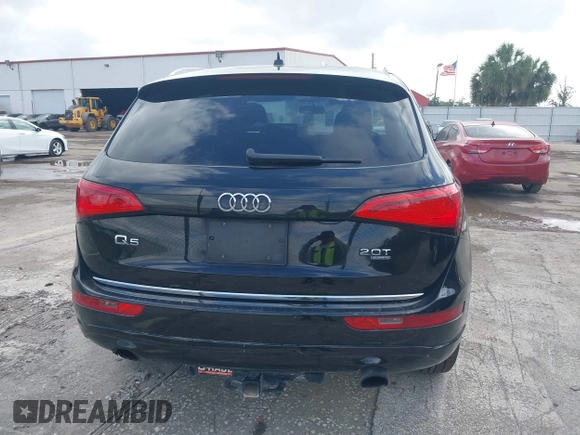 2015 Audi Q5 Premium with VIN WA1CFAFP0FA041103, listed as a IAAI auction lot 42154624 with 123,107 mi miles. Bid and sale history available at carsss.com. Image 16.