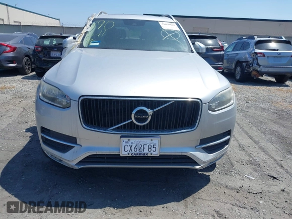 2016 Volvo XC90 T6 Momentum с VIN YV4A22PK5G1033319, выставлен на аукционе IAAI как лот 41870682 с пробегом 85 697 миль миль и . История ставок и продаж доступна на DreamBid. Изображение 12.