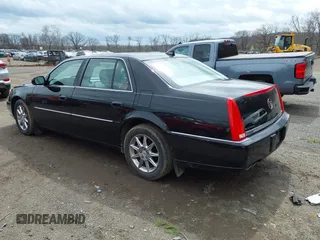 2010 Cadillac DTS w/1SC with VIN 1G6KD5EY8AU129996, listed as a IAAI auction lot 41960809 with 89,075 mi miles. Bid and sale history available at carsss.com. Image 3.