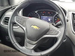 2022 Chevrolet Equinox LT z VIN 2GNAXJEV7N6109538, wystawiony jako IAAI lot #42036286 z przebiegiem 135 609 mil mil oraz . Historia ofert i sprzedaży dostępna na DreamBid. Obrazek 1.