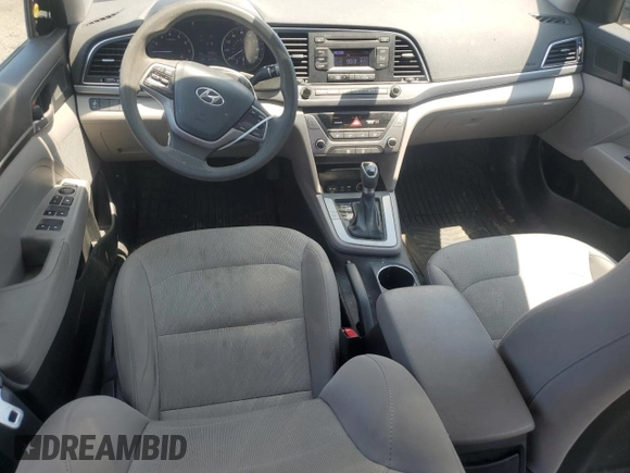2017 Hyundai Elantra SE z VIN 5NPD74LF2HH175658, wystawiony jako Copart lot #58769035 z przebiegiem 124 740 mil mil oraz Czysty tytuł • Clean title. Historia ofert i sprzedaży dostępna na DreamBid. Obrazek 8.