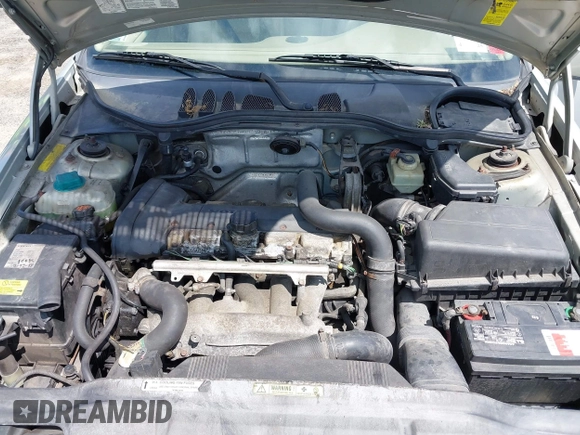 2000 Volvo S70 с VIN YV1LS56D5Y2661189, выставлен на аукционе IAAI как лот 42362551 с пробегом 197 541 миль миль и . История ставок и продаж доступна на DreamBid. Изображение 10.