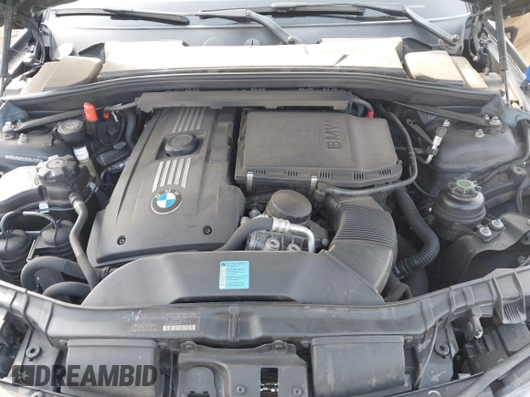 2010 BMW 1 Series 135i with VIN WBAUN9C54AVK41785, listed as a IAAI auction lot 41228825 with 60,817 mi miles and . Bid and sale history available at carsss.com. Image 10.