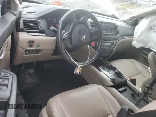 2021 Honda Pilot Touring 7-Passenger z VIN 5FNYF6H64MB004962, wystawiony jako Copart lot #57860225 z przebiegiem 52 311 mil mil oraz Szkoda całkowita • Salvage title. Historia ofert i sprzedaży dostępna na DreamBid. Obrazek 8.