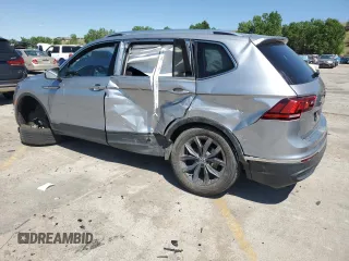 2022 Volkswagen Tiguan SE with VIN 3VV2B7AX9NM099219, listed as a Copart auction lot 63124545 with 39,860 mi miles and Salvage title. Bid and sale history available at DreamBid. Image 2.