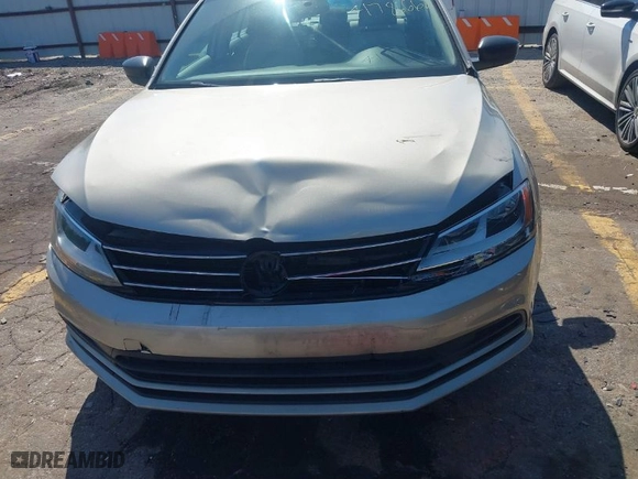 2015 Volkswagen Jetta Sedan 2.0L S with VIN 3VW2K7AJ5FM277619, listed as a IAAI auction lot 41786668 with 73,073 mi miles. Bid and sale history available at carsss.com. Image 6.