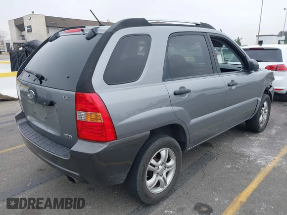 2006 Kia Sportage LX with VIN KNDJF723867199186, listed as a IAAI auction lot 41491243 with 120,049 mi miles and . Bid and sale history available at carsss.com. Image 4.