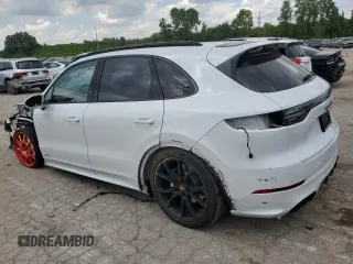 2021 Porsche Cayenne GTS z VIN WP1AG2AY6MDA33873, wystawiony jako Copart lot #59215004 z przebiegiem 18 833 mil mil oraz Szkoda całkowita • Salvage title. Historia ofert i sprzedaży dostępna na DreamBid. Obrazek 2.