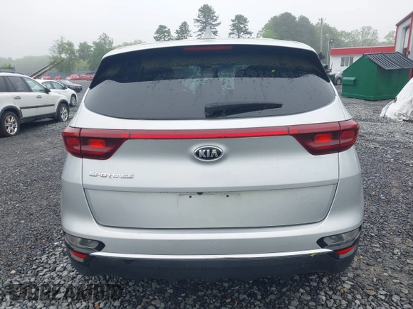 2021 Kia Sportage LX z VIN KNDPMCAC8M7915382, wystawiony jako IAAI lot #42265478 z przebiegiem 20 117 mil mil oraz . Historia ofert i sprzedaży dostępna na DreamBid. Obrazek 16.