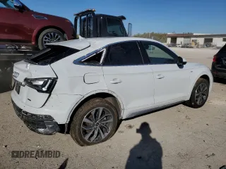2021 Audi Q5 Sportback Premium Plus with VIN WA15AAFY8M2083428, listed as a Copart auction lot 74884974 with 39,937 mi miles and Non repairable. Bid and sale history available at DreamBid. Image 3.