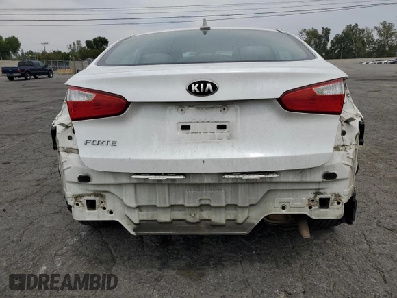 2014 Kia Forte LX with VIN KNAFX4A62E5098911, listed as a Copart auction lot 52994725 with 126,174 mi miles and Salvage Title. Bid and sale history available at carsss.com. Image 6.
