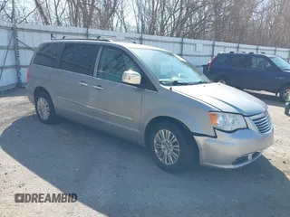 2013 Chrysler Town & Country Touring L with VIN 2C4RC1CG6DR660858, listed as a IAAI auction lot 41970976 with 140,299 mi miles and . Bid and sale history available at DreamBid. Image 1.