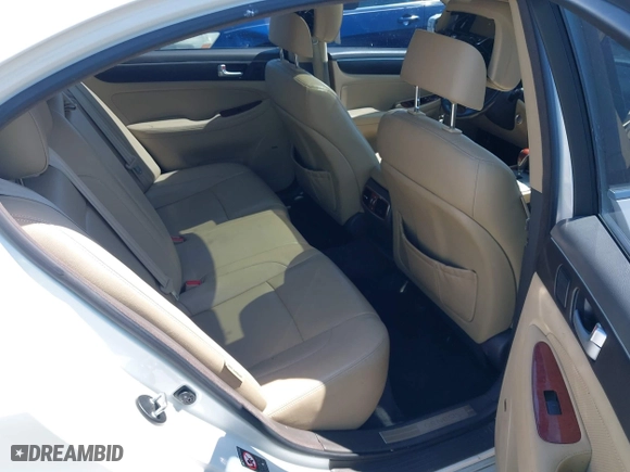 2013 Hyundai Genesis 3.8L with VIN KMHGC4DDXDU238054, listed as a IAAI auction lot 41957297 with 195,383 mi miles. Bid and sale history available at carsss.com. Image 8.