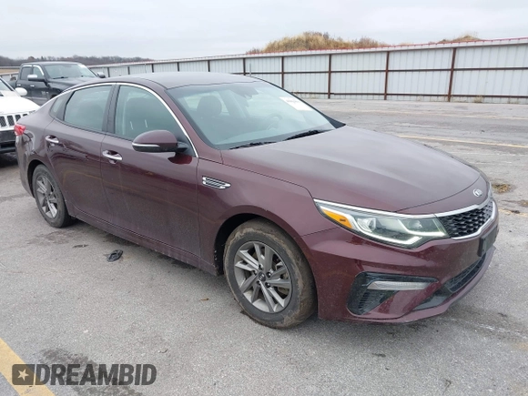 2019 Kia Optima LX with VIN 5XXGT4L35KG339342, listed as a IAAI auction lot 40863899 with 109,223 mi miles. Bid and sale history available at carsss.com. Image 1.