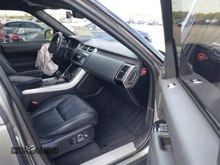 2018 Land Rover Range Rover Sport HSE Dynamic with VIN SALWV2SV8JA408475, listed as a IAAI auction lot 42333931 with 47,149 mi miles and . Bid and sale history available at DreamBid. Image 5.