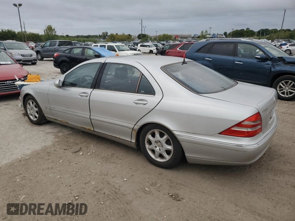 2002 Mercedes-Benz S-Class 5.0L with VIN WDBNG75J62A283821, listed as a Copart auction lot 72925304 with 93,531 mi miles and Clean Title. Bid and sale history available at carsss.com. Image 2.