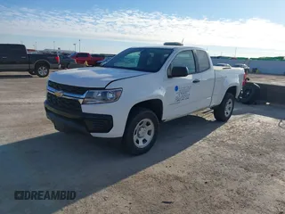 2022 Chevrolet Colorado 2WD Work Truck z VIN 1GCHSBEN6N1259669, wystawiony jako IAAI lot #41213811 z przebiegiem 49 353 mil mil oraz . Historia ofert i sprzedaży dostępna na DreamBid. Obrazek 17.