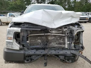 2022 Ford F-350 XL z VIN 1FT8W3DT8NED45746, wystawiony jako Copart lot #53570695 z przebiegiem 143 963 mil mil oraz Szkoda całkowita • Salvage title. Historia ofert i sprzedaży dostępna na DreamBid. Obrazek 5.
