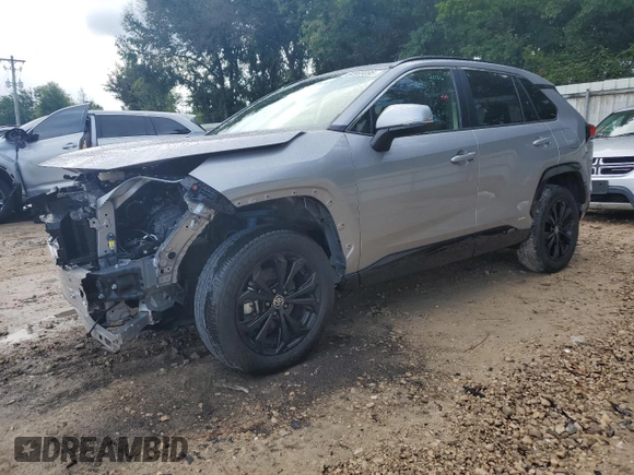 2023 Toyota RAV4 Hybrid SE с VIN JTM16RFV0PD084138, выставлен на аукционе Copart как лот 64999095 с пробегом 26 243 миль миль и Списание • Salvage title. История ставок и продаж доступна на DreamBid. Изображение 1.