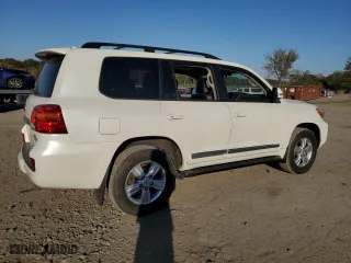 2013 Toyota Land Cruiser with VIN JTMHY7AJ4D4016406, listed as a Copart auction lot 76078904 with 204,062 mi miles and Clean Title. Bid and sale history available at carsss.com. Image 3.