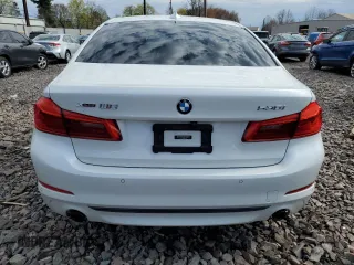 2020 BMW 5 Series 530i xDrive z VIN WBAJR7C03LCE58567, wystawiony jako Copart lot #52381325 z przebiegiem 27 309 mil mil oraz Szkoda całkowita • Salvage title. Historia ofert i sprzedaży dostępna na DreamBid. Obrazek 6.