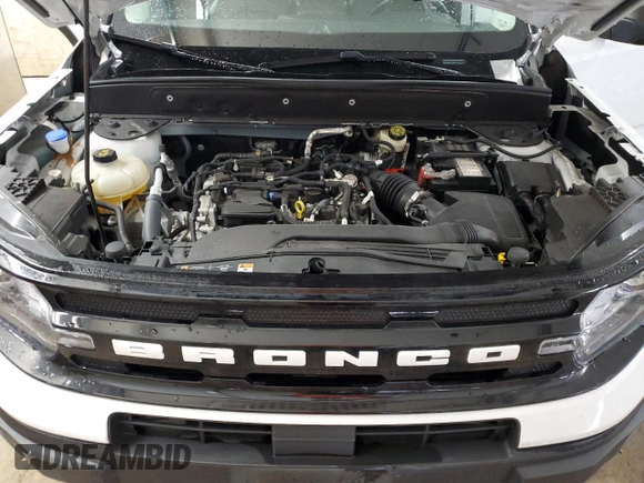 2021 Ford Bronco Sport Outer Banks z VIN 3FMCR9C61MRB07468, wystawiony jako Copart lot #55500605 z przebiegiem 34 586 mil mil oraz Szkoda całkowita • Salvage title. Historia ofert i sprzedaży dostępna na DreamBid. Obrazek 12.