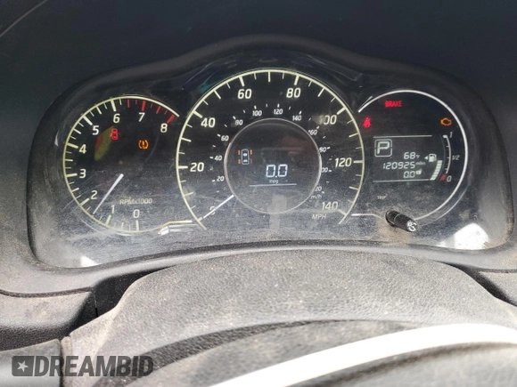 2015 Nissan Note S with VIN 3N1CE2CP1FL352540, listed as a Copart auction lot 60318055 with 120,925 mi miles and Clean title. Bid and sale history available at DreamBid. Image 9.