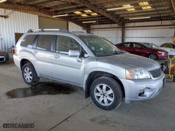 2011 Mitsubishi Endeavor LS with VIN 4A4JN2AS8BE013336, listed as a Copart auction lot 47321615 with 181,990 mi miles and Clean Title. Bid and sale history available at carsss.com. Image 4.