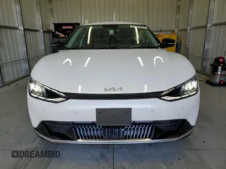 2024 Kia EV6 Light Long Range with VIN KNDC34LA6R5198969, listed as a Copart auction lot 44142535 with 12,051 mi miles and Clean Title. Bid and sale history available at carsss.com. Image 5.