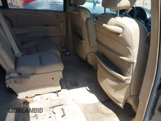 2005 Honda Odyssey EX-L z VIN 5FNRL38645B096460, wystawiony jako IAAI lot #42347856 z przebiegiem 230 329 mil mil oraz . Historia ofert i sprzedaży dostępna na DreamBid. Obrazek 8.