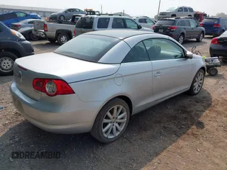 2010 Volkswagen Eos Komfort с VIN WVWBA7AH9AV022988, выставлен на аукционе IAAI как лот 42426457 с пробегом 142 571 миль миль и . История ставок и продаж доступна на DreamBid. Изображение 4.