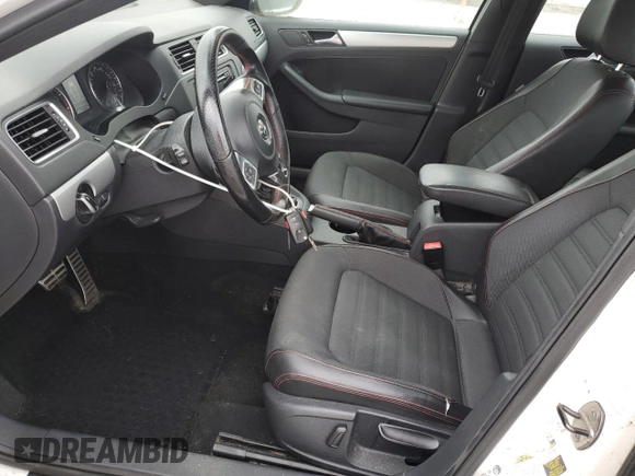2013 Volkswagen Jetta GLI Autobahn с VIN 3VW4T7AJ9DM442865, выставлен на аукционе Copart как лот 60348525 с пробегом 84 132 миль миль и Чистый • Clean title. История ставок и продаж доступна на DreamBid. Изображение 7.