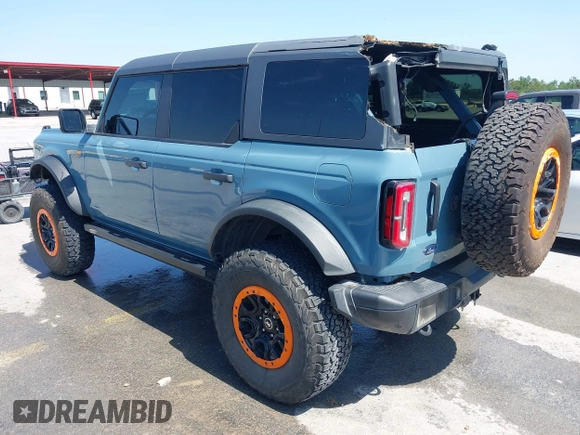 2022 Ford Bronco with VIN 1FMEE5DP5NLA90680, listed as a IAAI auction lot 42198160 with 37,129 mi miles and . Bid and sale history available at DreamBid. Image 3.