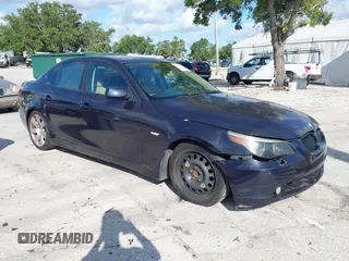 2004 BMW 5 Series 530i z VIN WBANA73594B807742, wystawiony jako IAAI lot #42264183 z przebiegiem Nie podano mil oraz . Historia ofert i sprzedaży dostępna na DreamBid. Obrazek 1.