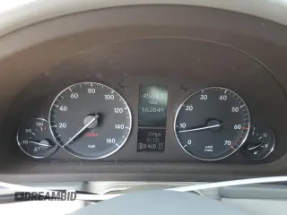 2005 Mercedes-Benz C 320 with VIN WDBRF64J95F557858, listed as a Copart auction lot 68310604 with 162,849 mi miles and Salvage Title. Bid and sale history available at DreamBid. Image 9.