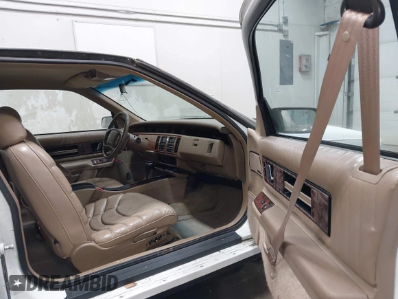 1994 Buick Regal with VIN 2G4WF15L3R1448165, listed as a IAAI auction lot 41771520 with 169,347 mi miles and . Bid and sale history available at DreamBid. Image 5.