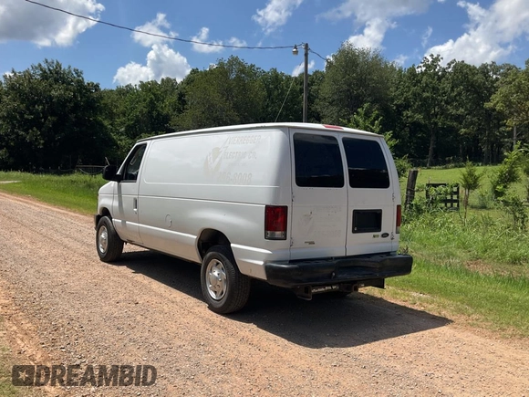 2014 Ford Econoline Cargo Commercial with VIN 1FTSE3EL5EDA40007, listed as a Copart auction lot 64664305 with 213,836 mi miles and Clean title. Bid and sale history available at DreamBid. Image 3.