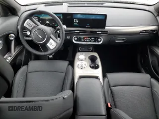 2023 Genesis GV60 Advanced z VIN KMUKCDTC5PU015476, wystawiony jako Copart lot #74374413 z przebiegiem 62 mil mil oraz . Historia ofert i sprzedaży dostępna na DreamBid. Obrazek 8.