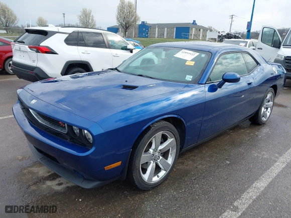 2009 Dodge Challenger R/T with VIN 2B3LJ54T19H526417, listed as a IAAI auction lot 41893522 with 70,009 mi miles. Bid and sale history available at carsss.com. Image 17.