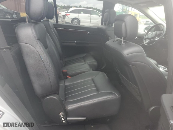 2010 Mercedes-Benz R-Class R 350 with VIN 4JGCB6FE1AA102668, listed as a Copart auction lot 64422294 with 0 mi miles and Clean Title. Bid and sale history available at carsss.com. Image 11.