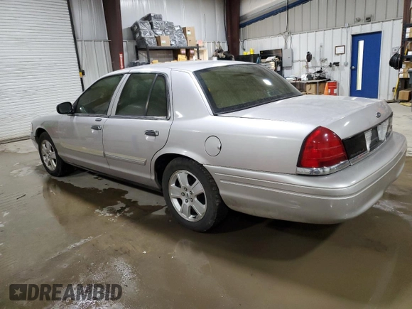 2011 Ford Crown Victoria LX z VIN 2FABP7EV0BX127312, wystawiony jako Copart lot #48760735 z przebiegiem 109 227 mil mil oraz Szkoda całkowita • Salvage title. Historia ofert i sprzedaży dostępna na DreamBid. Obrazek 2.