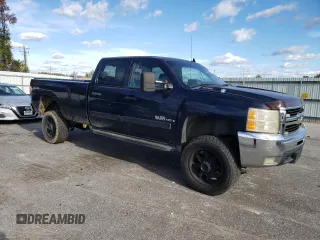2008 Chevrolet Silverado 3500HD SRW LT w/1LT with VIN 1GCHK33698F172292, listed as a Copart auction lot 82207084 with 355,018 mi miles and Salvage Title. Bid and sale history available at carsss.com. Image 4.