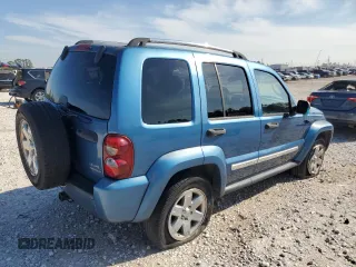 2005 Jeep Liberty Limited with VIN 1J4GK58K65W510105, listed as a Copart auction lot 82439364 with 125,191 mi miles and Salvage Title. Bid and sale history available at carsss.com. Image 3.
