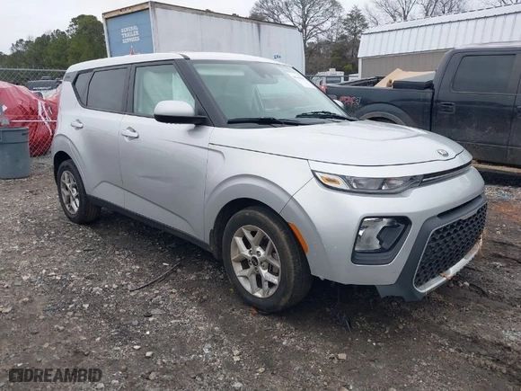 2020 Kia Soul LX with VIN KNDJ23AU1L7734823, listed as a IAAI auction lot 41449098 with 34,098 mi miles. Bid and sale history available at carsss.com. Image 1.
