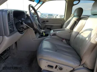 2005 Chevrolet Tahoe LT with VIN 1GNEK13T05R268746, listed as a Copart auction lot 83354194 with 222,145 mi miles and Clean Title. Bid and sale history available at carsss.com. Image 7.