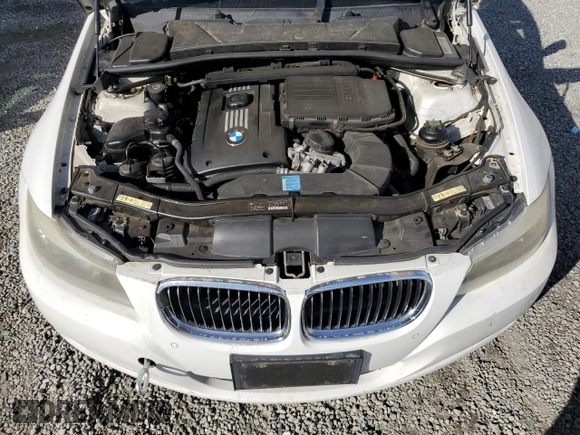 2010 BMW 3 Series 335i with VIN WBAPM7C59AA367071, listed as a Copart auction lot 42583825 with 165,386 mi miles and Salvage title. Bid and sale history available at DreamBid. Image 11.