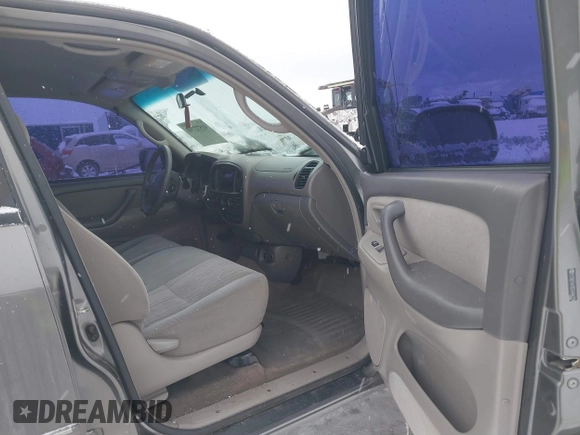 2005 Toyota Tundra SR5 with VIN 5TBDT44105S494229, listed as a IAAI auction lot 41572798 with 182,472 mi miles and . Bid and sale history available at DreamBid. Image 5.