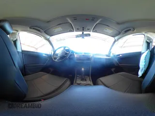 2018 Volkswagen Tiguan SEL z VIN 3VV2B7AX0JM197274, wystawiony jako IAAI lot #42392421 z przebiegiem 45 453 mil mil oraz . Historia ofert i sprzedaży dostępna na DreamBid. Obrazek 18.